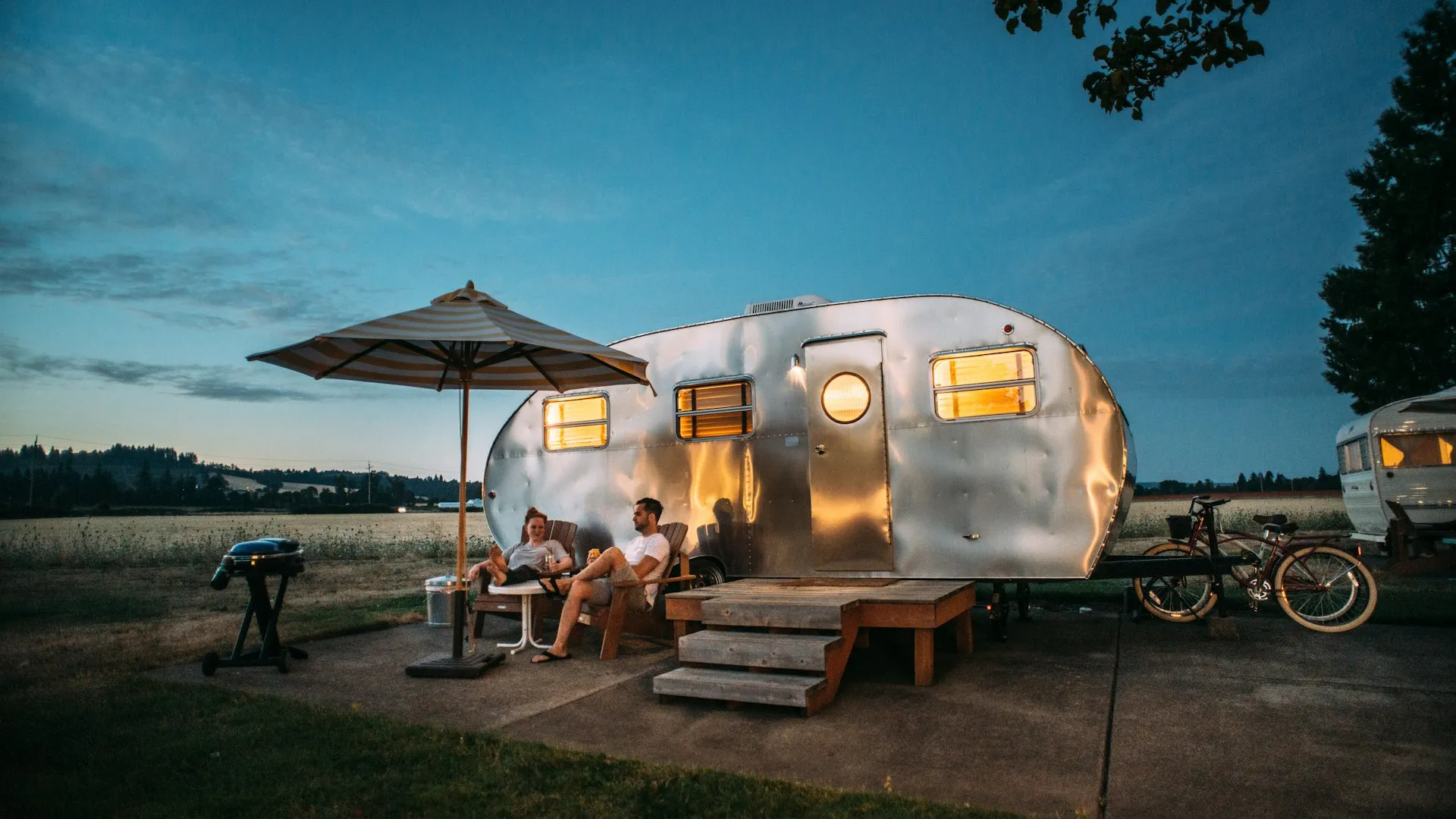 Wohnmobil und Caravan
